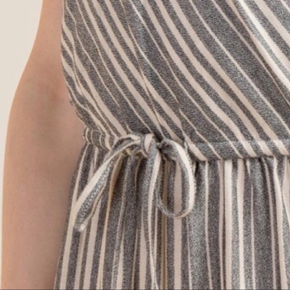Francesca's Blue Rain Briar Tie Waist Striped Wrap Short Sleeve Jumpsuit Size XL - Picture 9 of 11